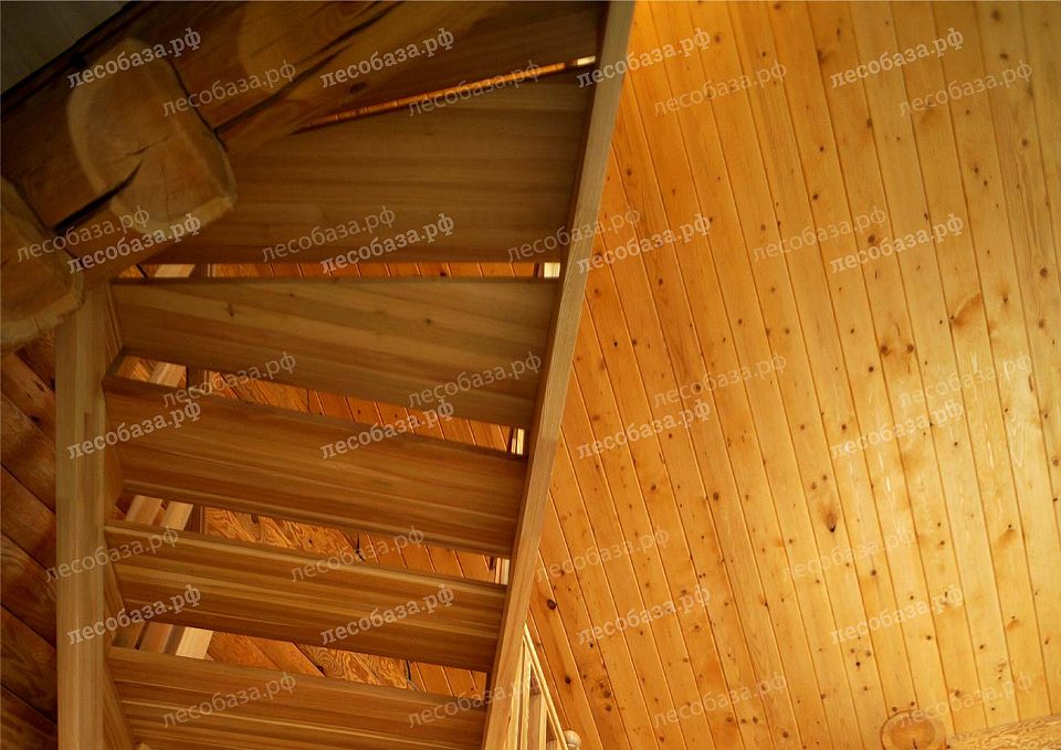 лестница из лиственницы - качество отделки скрытых элементов и обратной стороны ступеней косоура