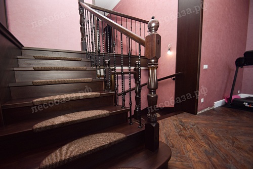лестница в доме на второй этаж
