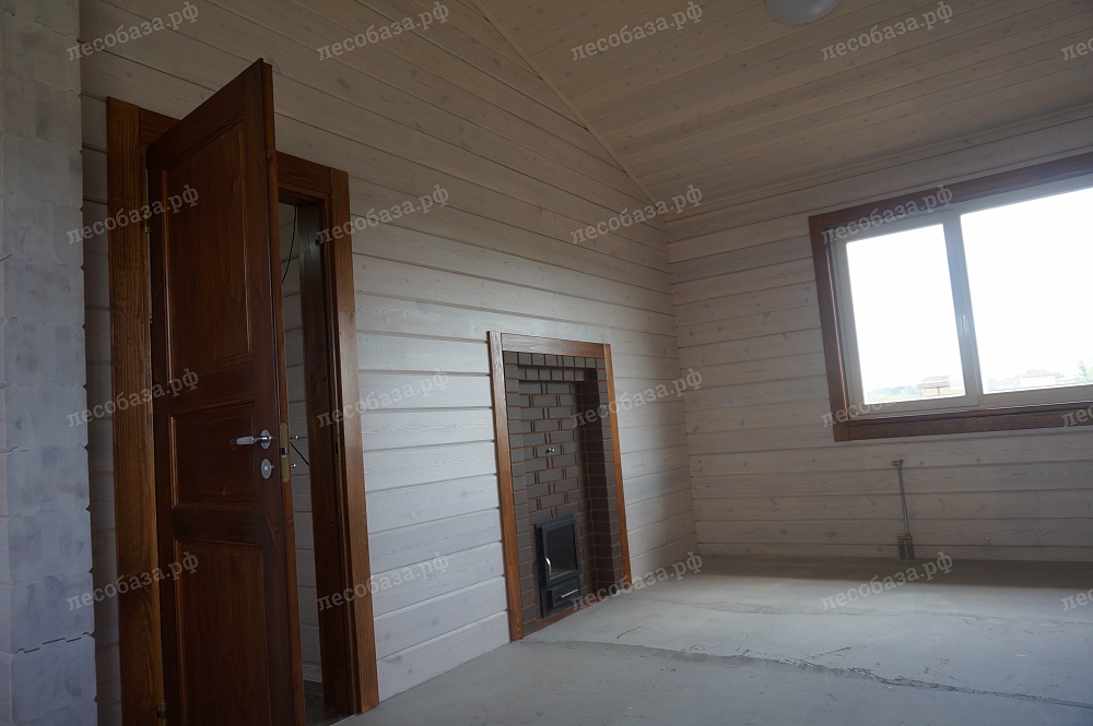 Стены покрашены Wohnraum Lasur масло с большим добавлением воска для создания декоративного слоя внутри помещения