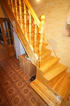 Лестница из сосны