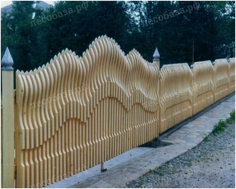 Необычный дизайнерский забор