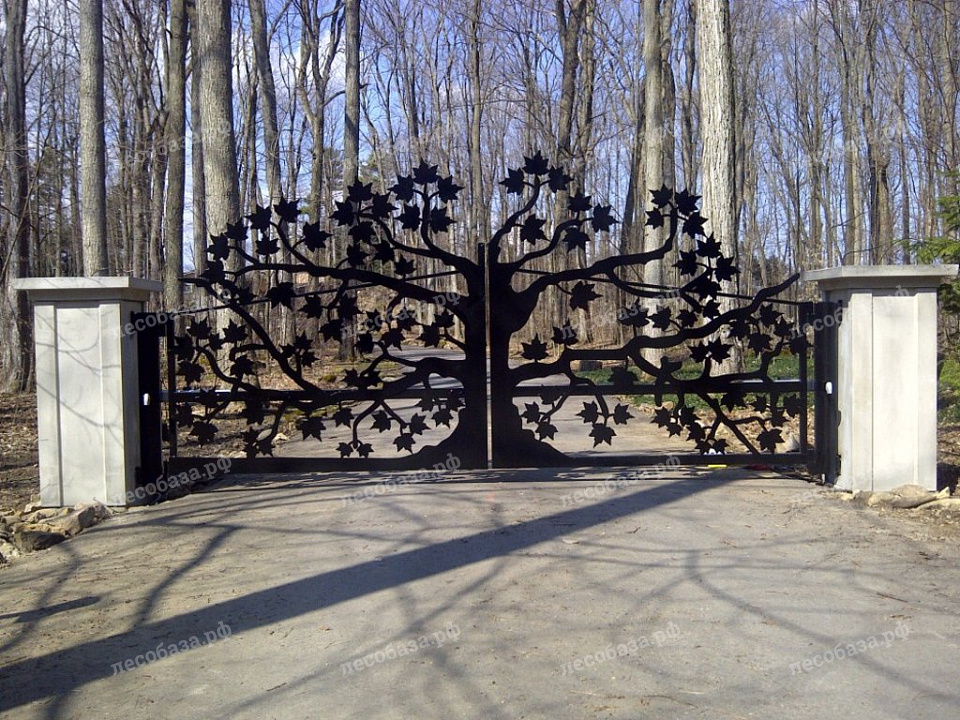 Ворота — как декоративный элемент вашей усадьбы.